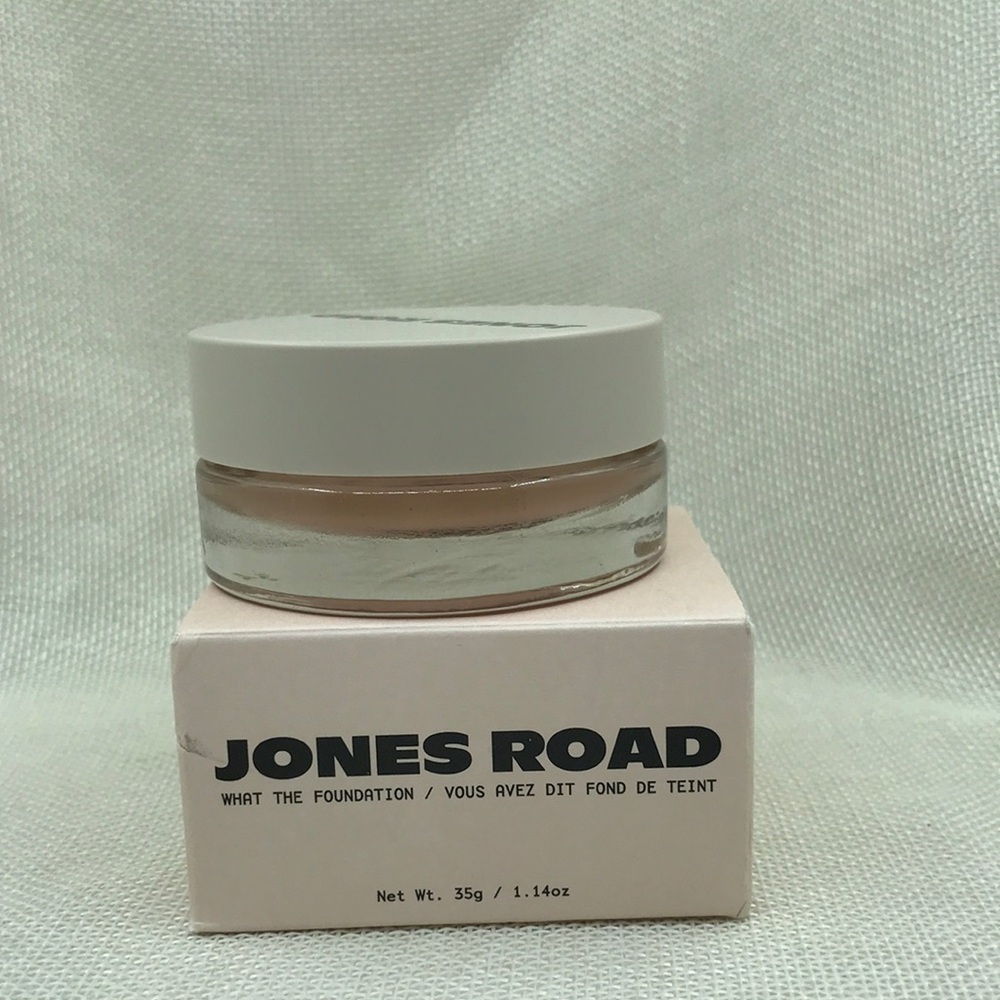 Jones Road What the foundation Shade fair new with box 1.14oz - Picture 2 of 3